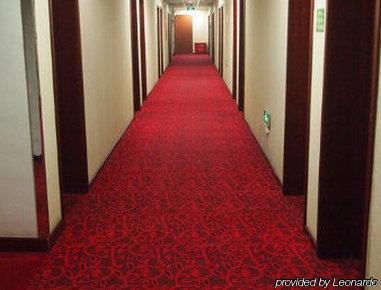 Hotel Super 8 Beijing Guang Ming Qiao Exteriér fotografie